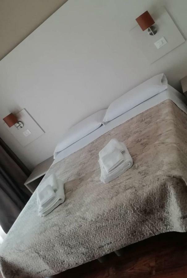 B&B Erifra Piccolo Hotel Cosenza Zewnętrze zdjęcie